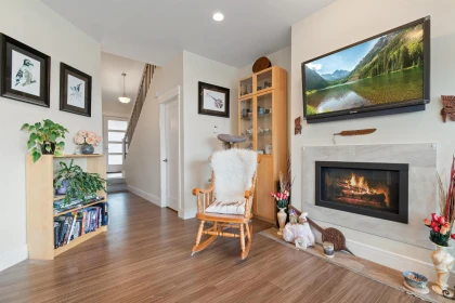 Kitchen Photo of 41 50634 Ledgestone Place, Chilliwack, BC