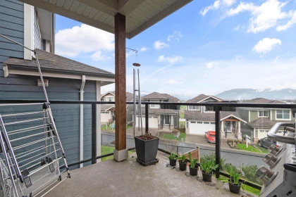 Neighborhood Park Photo Near 41 50634 Ledgestone Place, Chilliwack, BC