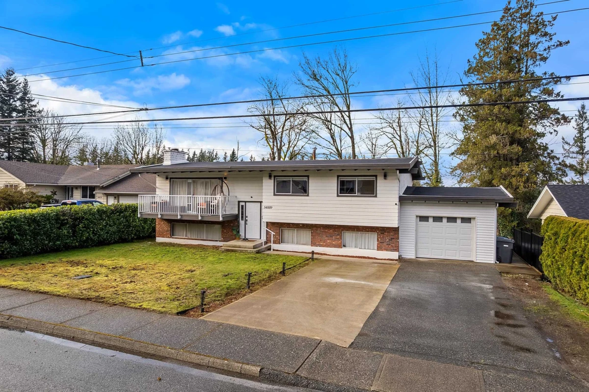 Exterior Rear Photo of 34889 High Drive, Abbotsford, BC