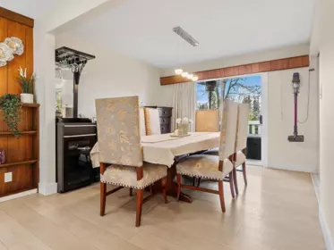 Primary Bedroom Photo of 34889 High Drive, Abbotsford, BC