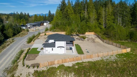 Fitness Center Photo Near 1236 Castle Road, Gibsons, BC