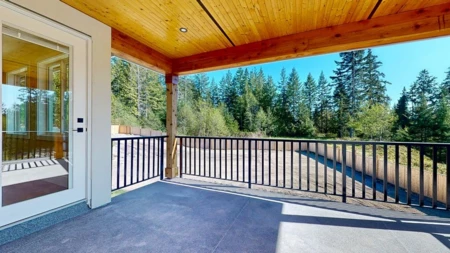 Hallway Photo of 1236 Castle Road, Gibsons, BC