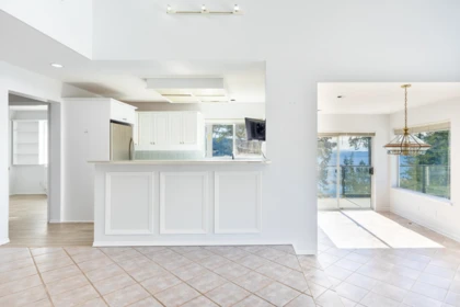 Primary Bathroom Photo of 9219 Regal Road, Halfmoon Bay, BC