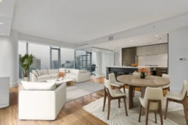 2702 667 Howe Street, Vancouver, BC
