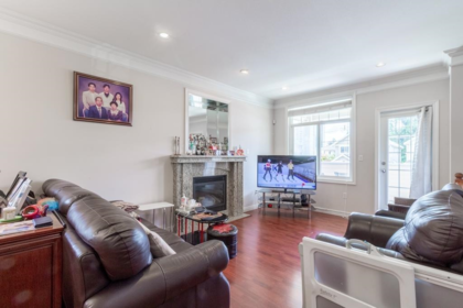 Hot Tub / Spa Photo of 7487 Rosewood Street, Burnaby, BC