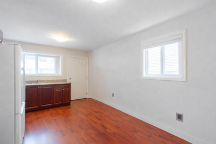 Mudroom Photo of 7487 Rosewood Street, Burnaby, BC