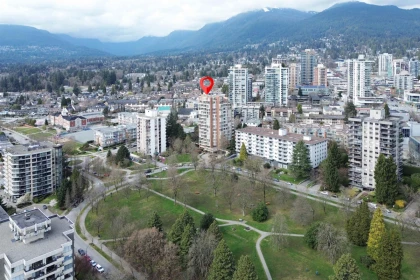 Garden / Landscaping Photo of 304 160 W Keith Road, North Vancouver, BC
