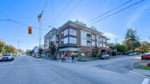 306 2008 Bayswater Street, Vancouver, BC