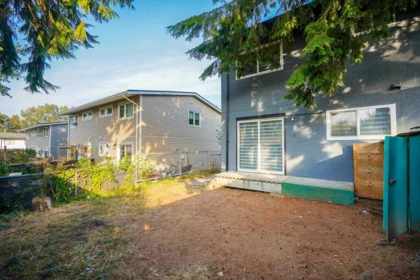Mudroom Photo of 32384 Brant Avenue, Mission, BC
