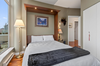 Hot Tub / Spa Photo of 1904 1277 Nelson Street, Vancouver, BC
