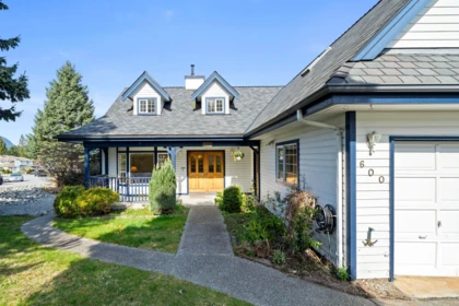 600 Clearwater Way, Coquitlam, BC, Coquitlam — Single Family Residence for sale