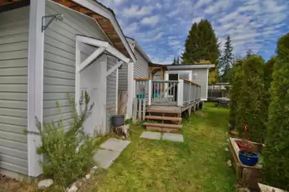 Mudroom Photo of 114 1413 Sunshine Coast Highway, Gibsons, BC