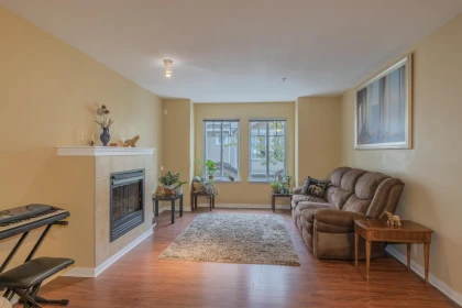 84 12711 64 Avenue, Surrey, BC, Surrey — Townhouse for sale