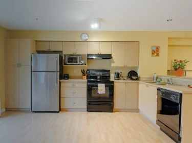 Kitchen Photo of 84 12711 64 Avenue, Surrey, BC