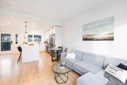 Pantry Photo of 444 545 E 2nd Street, North Vancouver, BC