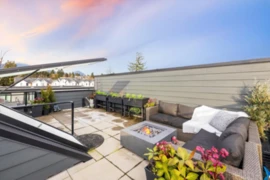 444 545 E 2nd Street, North Vancouver, BC
