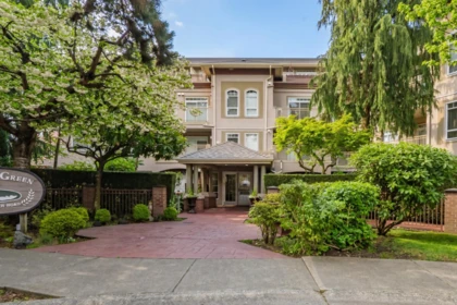 Swimming Pool Photo of 205 1300 Hunter Road, Delta, BC