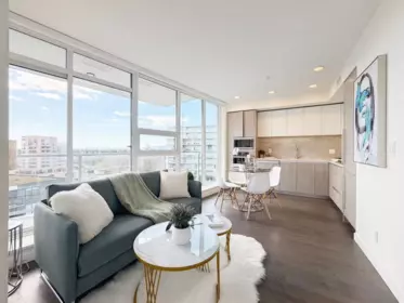 1301 6633 Buswell Street, Richmond, BC, Richmond — Apartment/Condo for sale