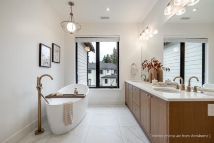 Entry Foyer Photo of 20345 41a Avenue, Langley, BC