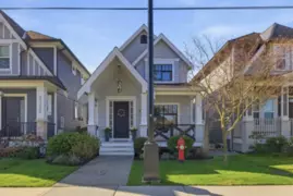 17330 2nd Avenue, Surrey, BC