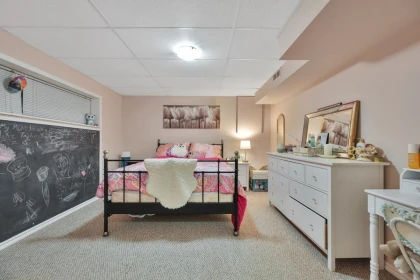 Laundry Room Photo of 19717 48a Avenue, Langley, BC