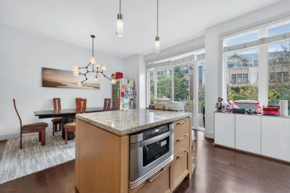 Kitchen Photo of 17 5879 Gray Avenue, Vancouver, BC