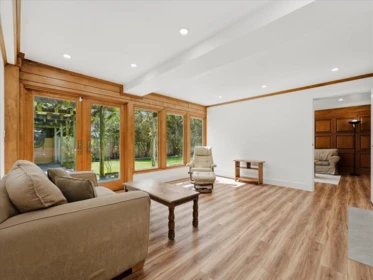 Mudroom Photo of 1650 Mathers Avenue, West Vancouver, BC