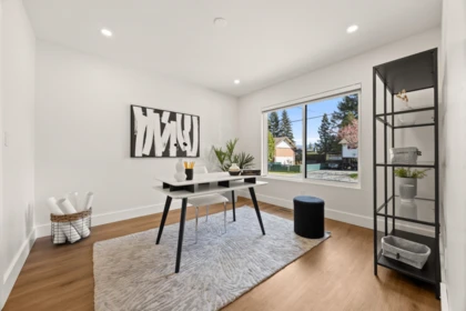 Powder Room Photo of 12475 208 Street, Maple Ridge, BC