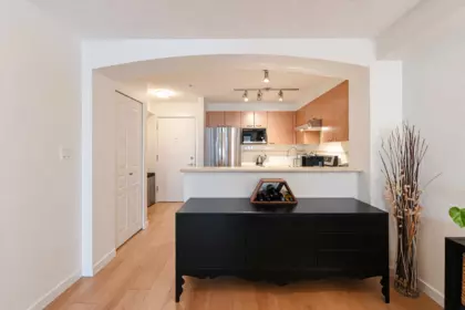 Kitchen Photo of 208 2958 Silver Springs Boulevard, Coquitlam, BC