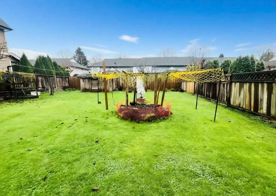 Family Room Photo of 7600 Acheson Road, Richmond, BC
