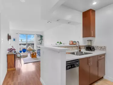 Breakfast Nook Photo of 302 2330 Maple Street, Vancouver, BC
