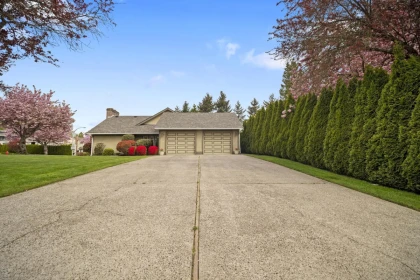 1884 139a Street, Surrey, BC, Surrey — Single Family Residence for sale
