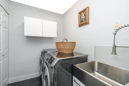 Mudroom Photo of 606 9131 154th Street, Surrey, BC