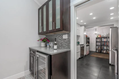 Primary Bathroom Photo of 606 9131 154th Street, Surrey, BC