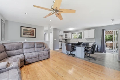 Kitchen Photo of 26744 33 Avenue, Langley, BC
