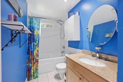 Laundry Room Photo of 26744 33 Avenue, Langley, BC