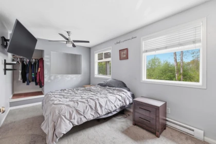Powder Room Photo of 26744 33 Avenue, Langley, BC