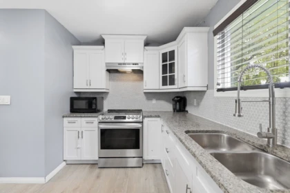 Primary Bedroom Photo of 26744 33 Avenue, Langley, BC