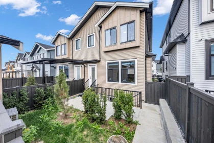 Kitchen Photo of 7629 197 Street, Langley, BC