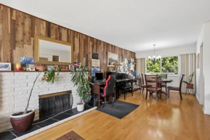 Kitchen Photo of 10971 Maddocks Road, Richmond, BC