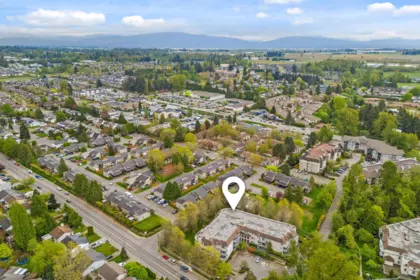 Hot Tub / Spa Photo of 104 27358 32 Avenue, Langley, BC