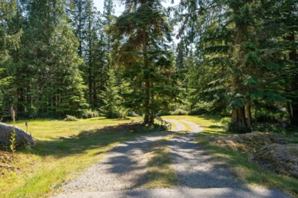 Community Amenities Photo (Clubhouse) of 1532 Adams Road, Bowen Island, BC