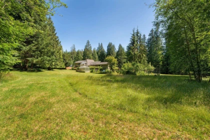 Front Yard Photo of 1532 Adams Road, Bowen Island, BC