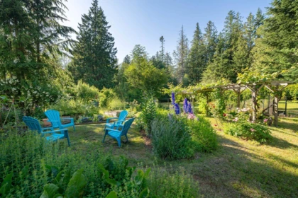 Hot Tub / Spa Photo of 1532 Adams Road, Bowen Island, BC