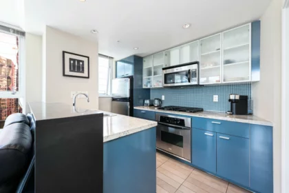 Kitchen Island Photo of 1606 33 Smithe Street, Vancouver, BC