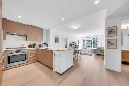 305 2707 Library Lane, North Vancouver, BC, North Vancouver — Apartment/Condo for sale