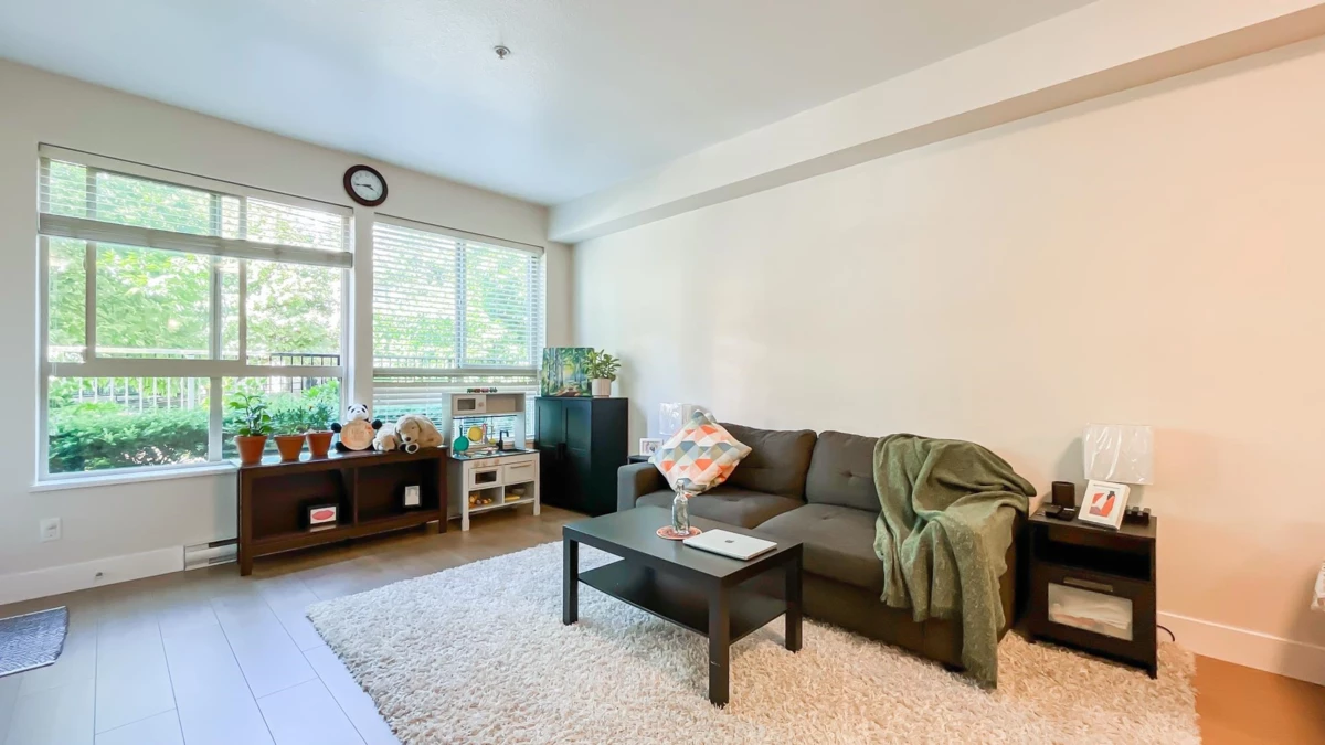 Dining Area Photo of 101 2288 Welcher Avenue, Port Coquitlam, BC