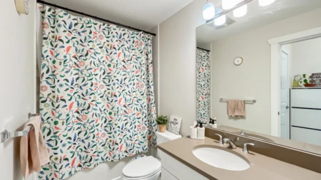 Powder Room Photo of 101 2288 Welcher Avenue, Port Coquitlam, BC
