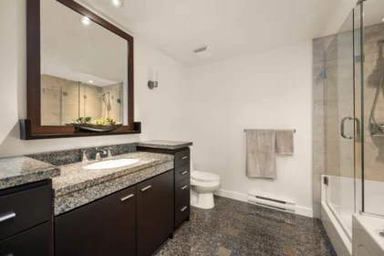 Hallway Photo of 595 Beach Crescent, Vancouver, BC