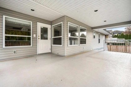 Breakfast Nook Photo of 2863 Mountview Street, Abbotsford, BC